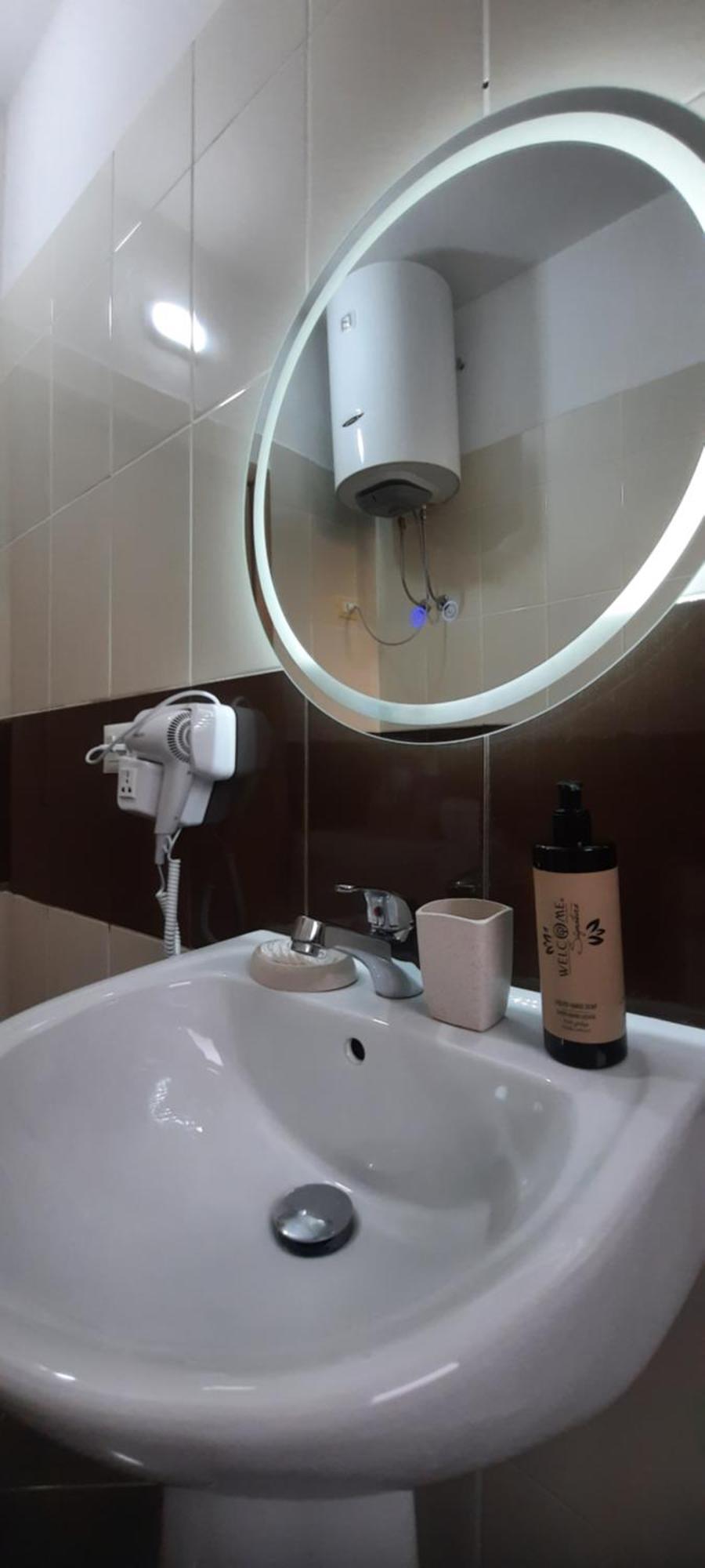 C'e Casa Near The Sea, Netflix, Parking, Balcony, Fast Wi-fi