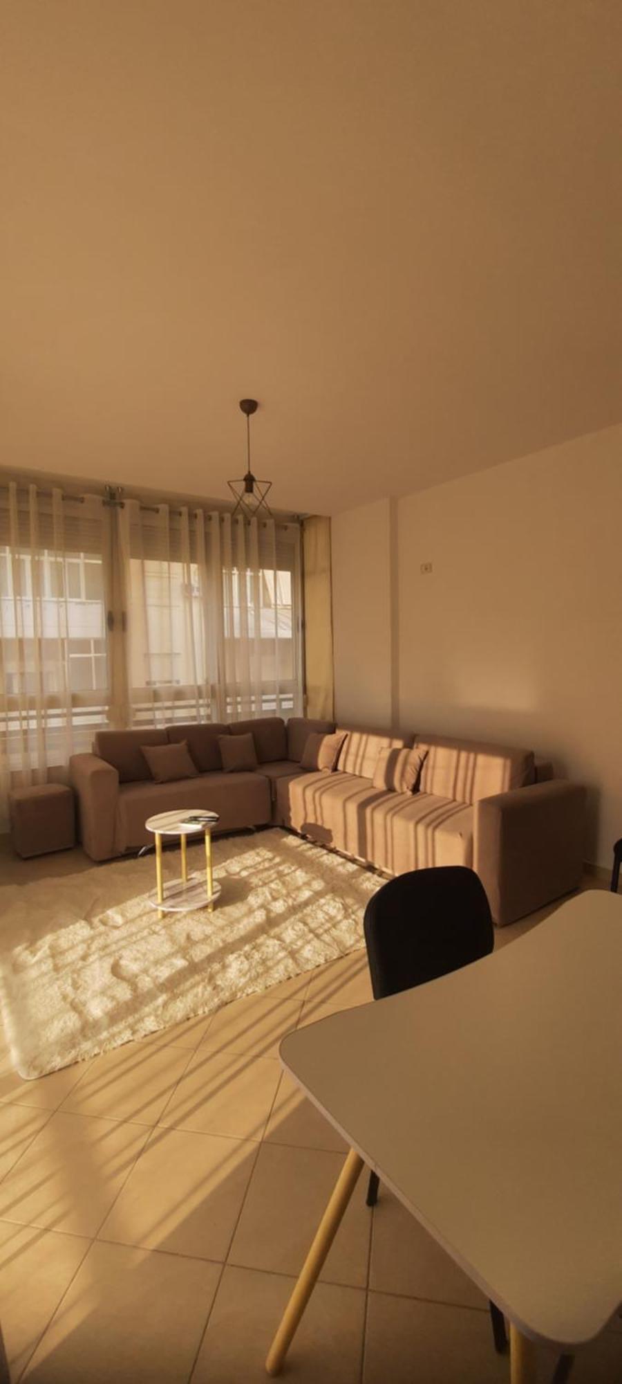 Appartement C'e Casa Near The Sea, Netflix, Parking, Balcony, Fast Wi-fi *